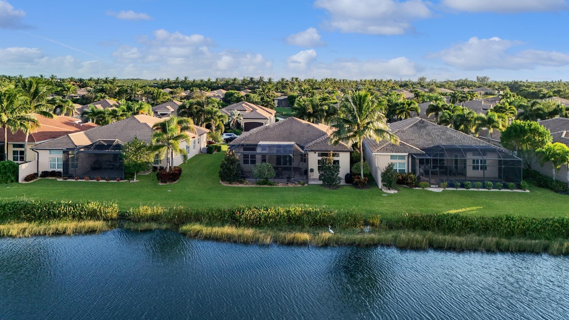 VALENCIA COVE - Residential