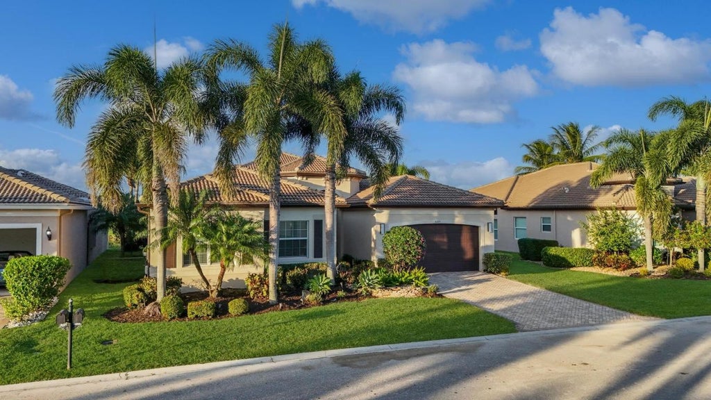 Photo of 8289 Razorback Court, Boynton Beach, FL 33473 (MLS # R11139781)