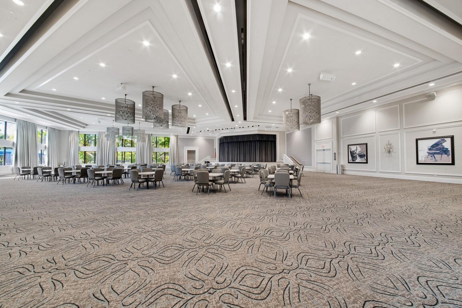 VALENCIA COVE - Residential