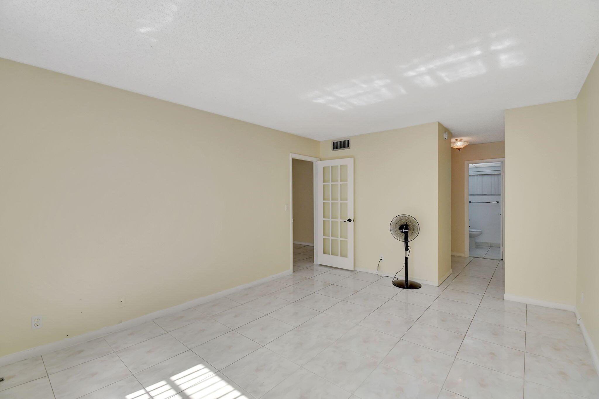 3090 NW 46th Avenue 105c