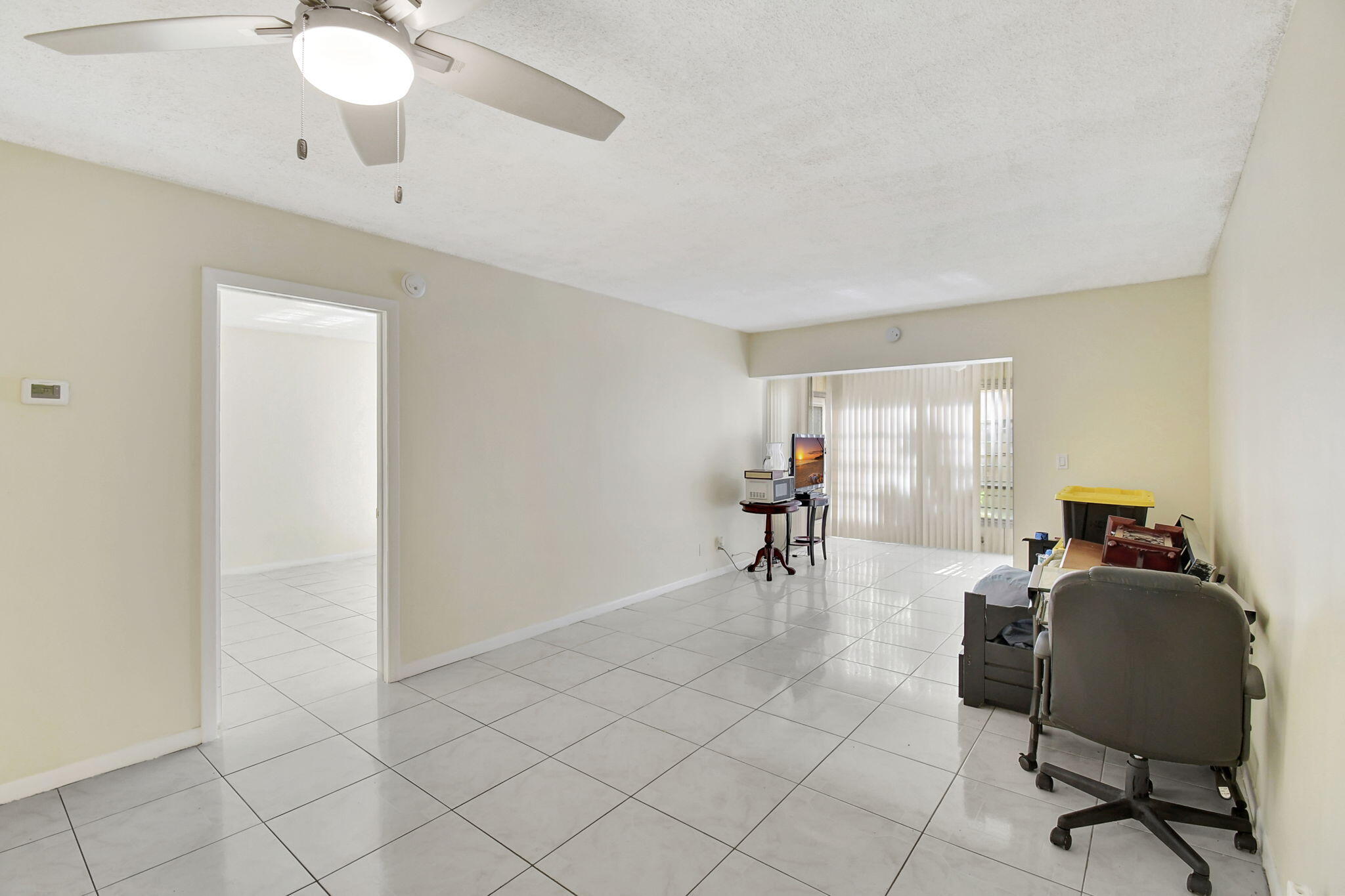 Lauderdale Oaks - Residential