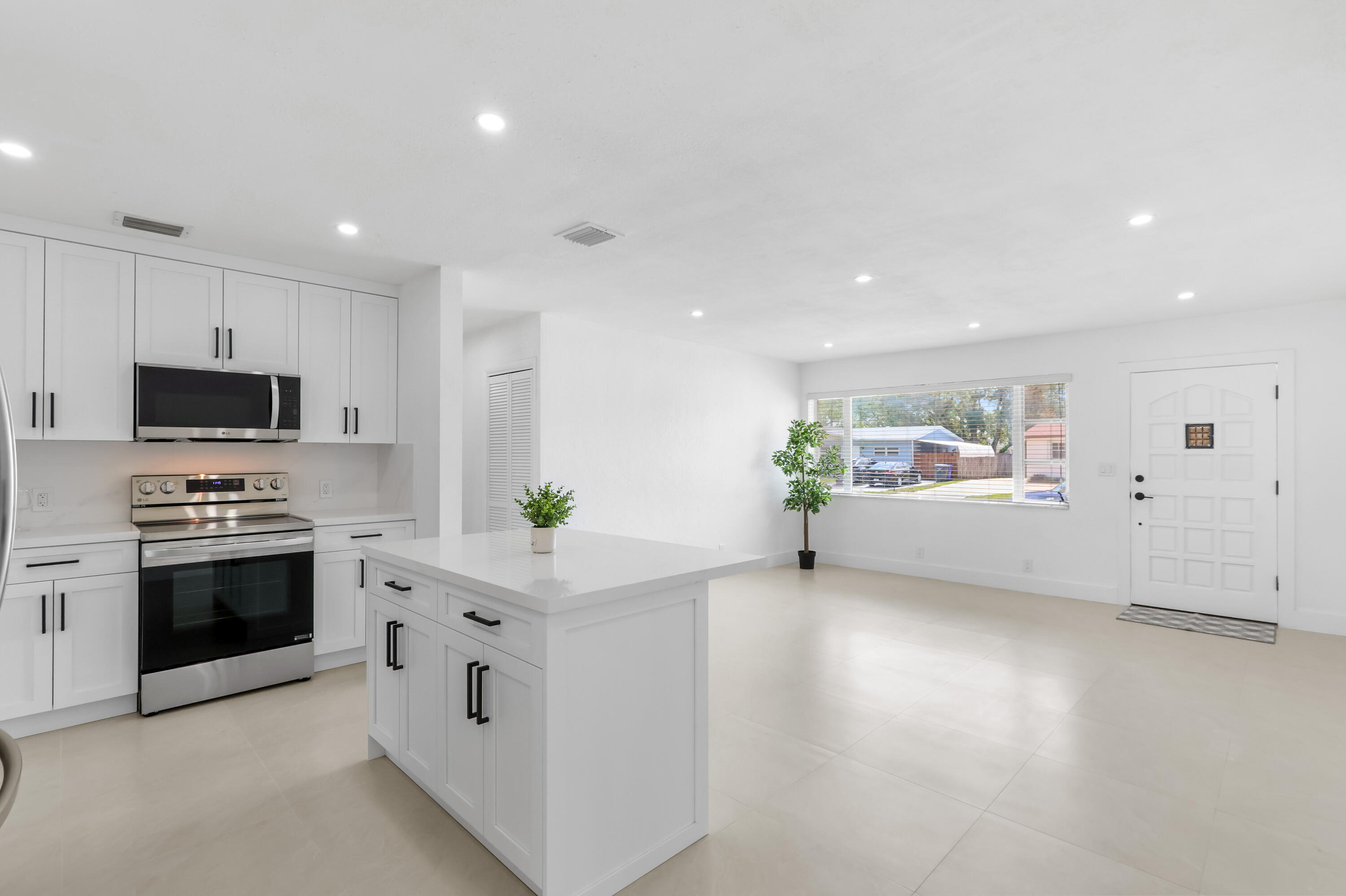 BOULEVARD HEIGHTS SEC 6 - Residential Lease