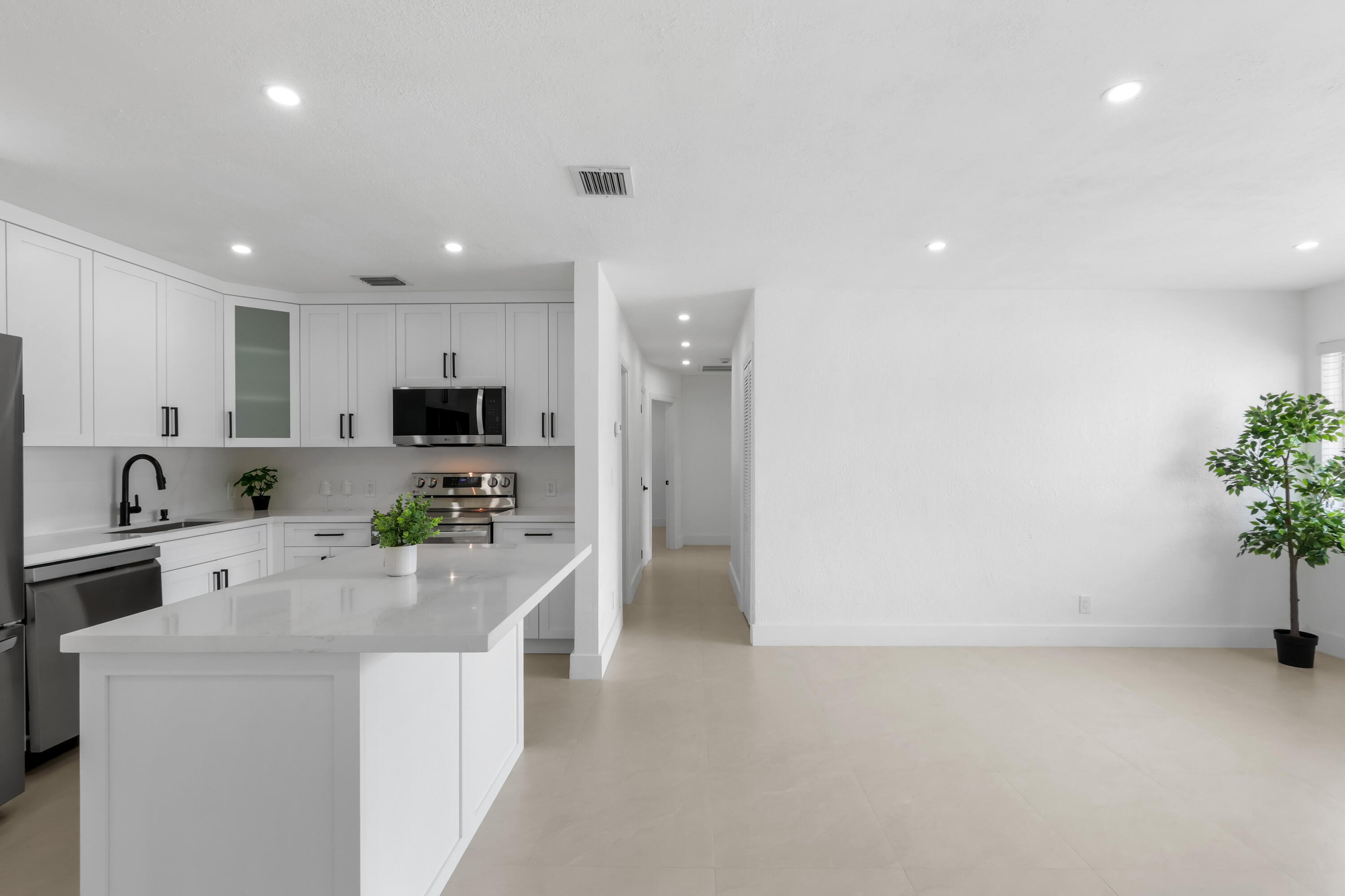 BOULEVARD HEIGHTS SEC 6 - Residential Lease