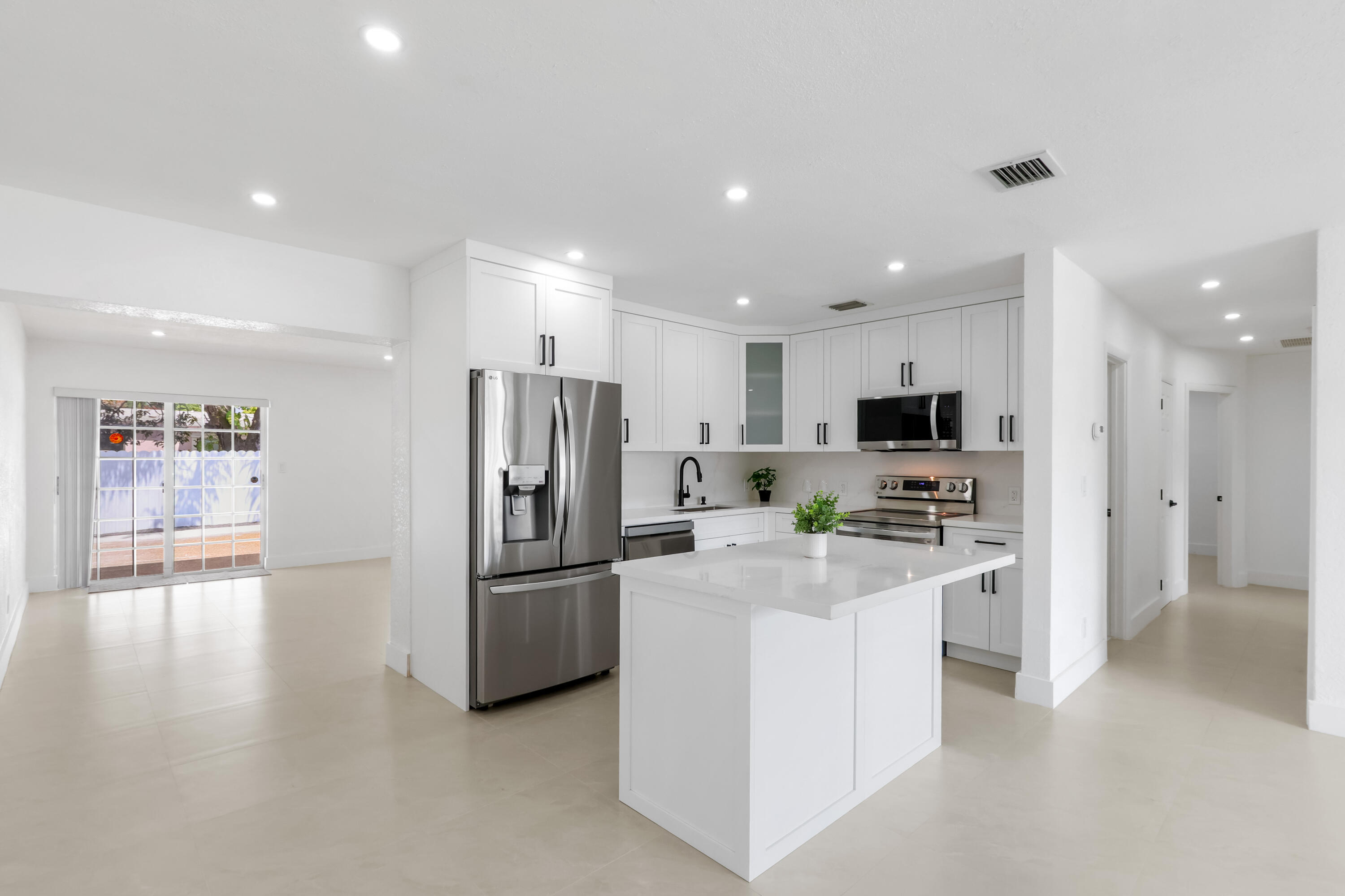 BOULEVARD HEIGHTS SEC 6 - Residential Lease