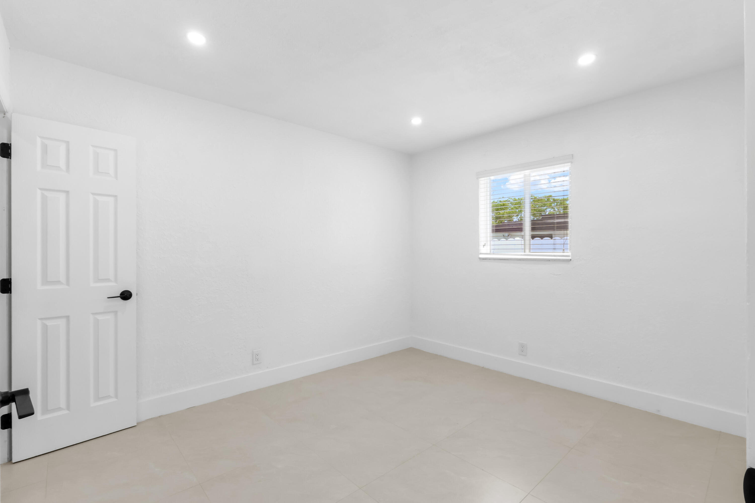 BOULEVARD HEIGHTS SEC 6 - Residential Lease