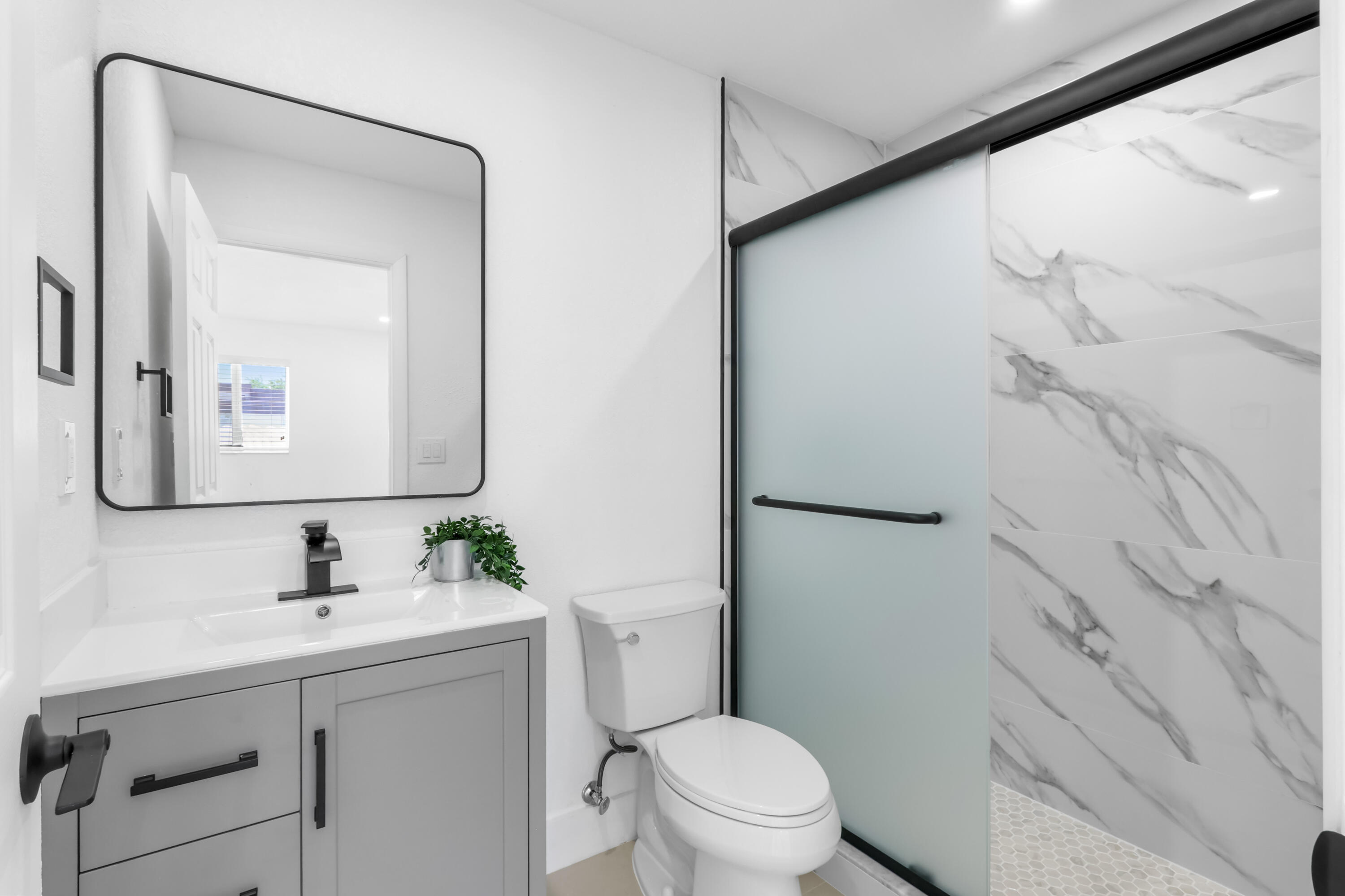 BOULEVARD HEIGHTS SEC 6 - Residential Lease