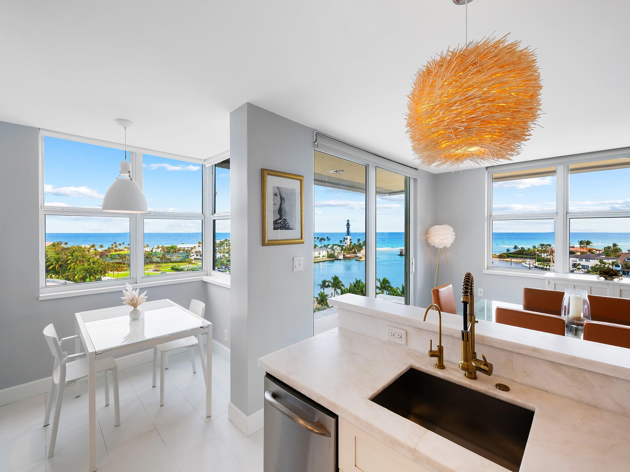 HILLSBORO LIGHT TOWERS - Residential