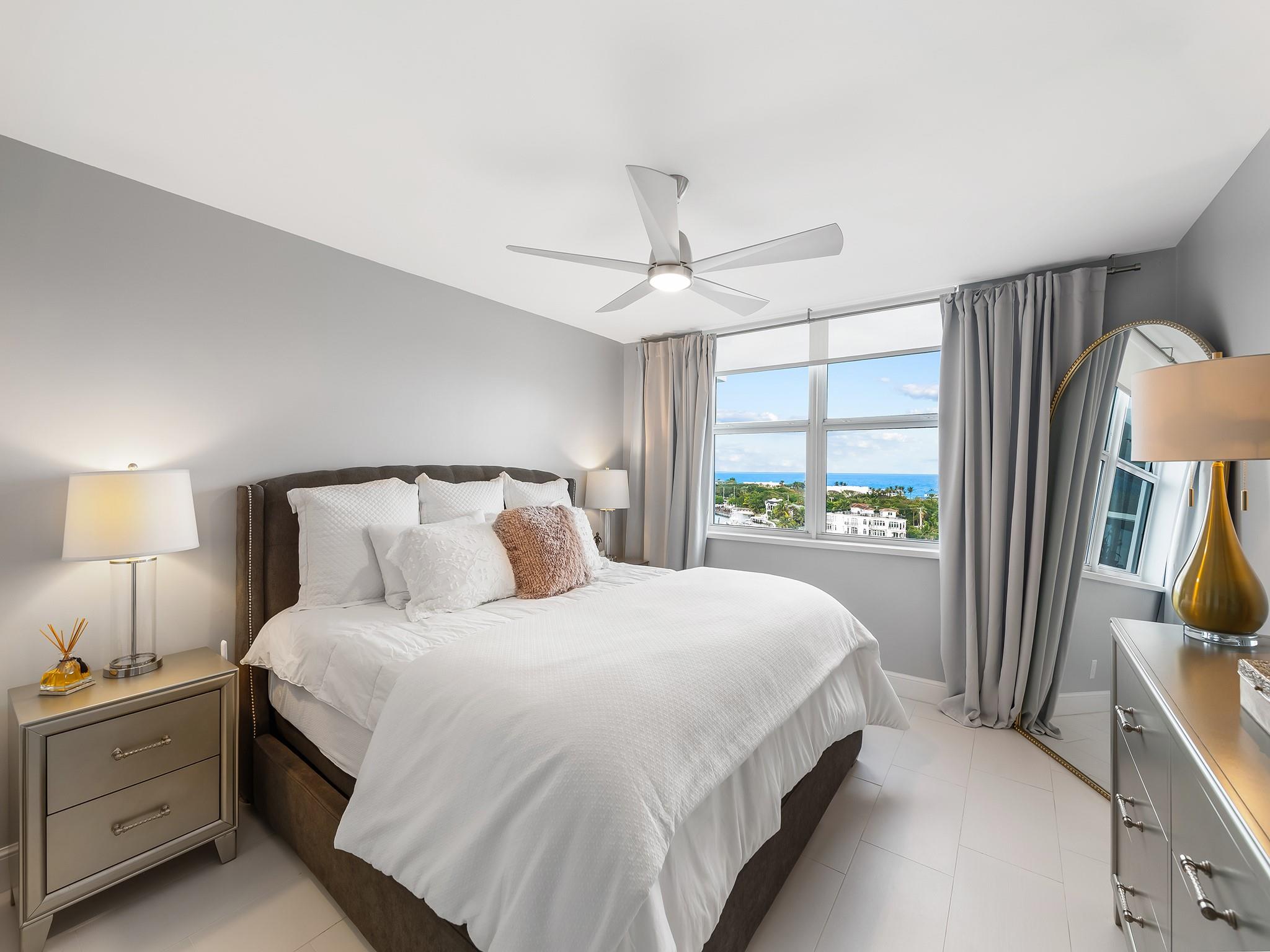 HILLSBORO LIGHT TOWERS - Residential