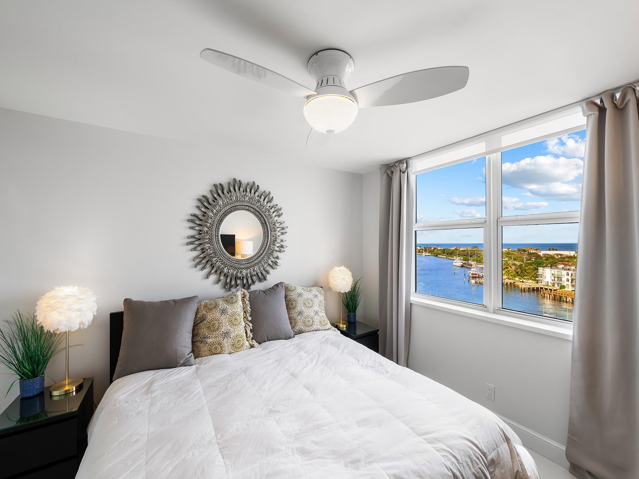 HILLSBORO LIGHT TOWERS - Residential
