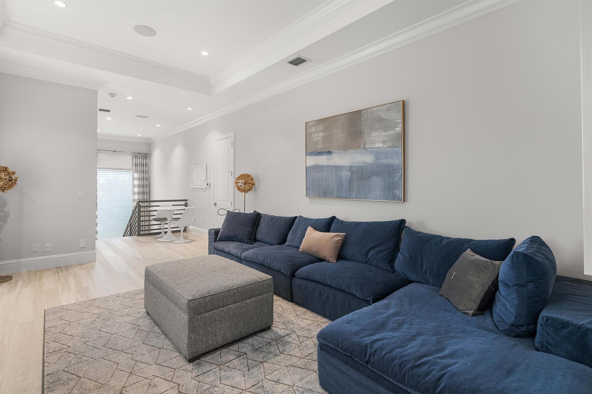 OLD PALM 2 - Residential