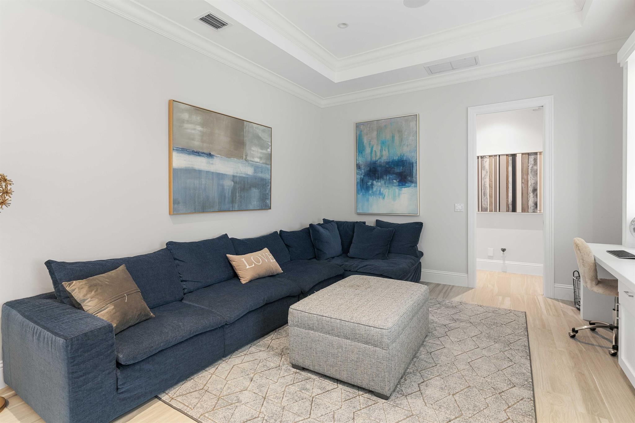 OLD PALM 2 - Residential