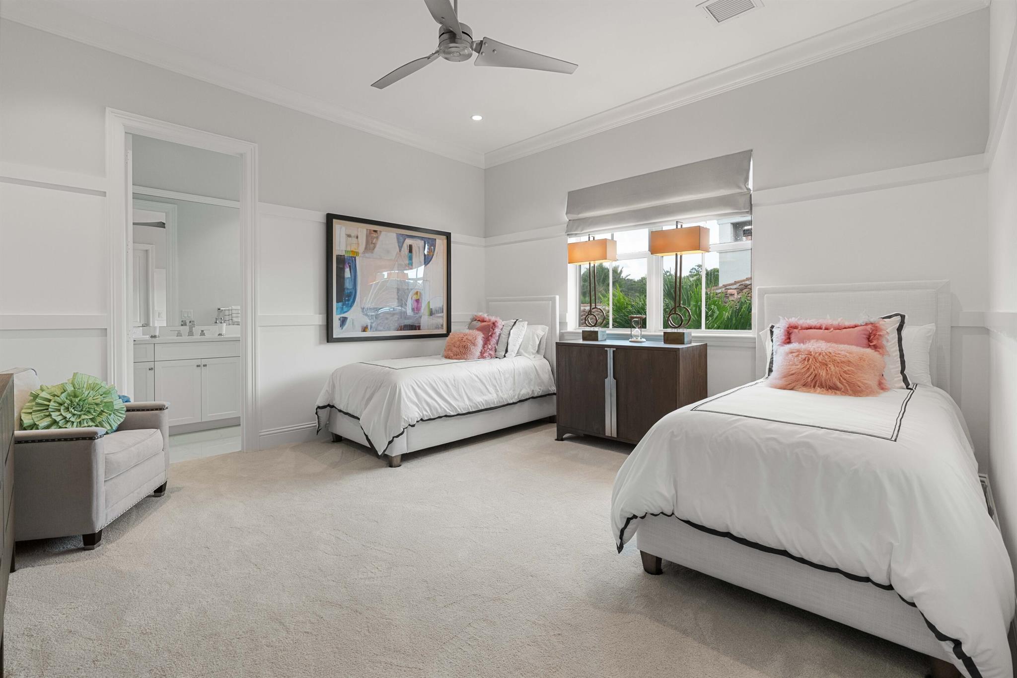 OLD PALM 2 - Residential