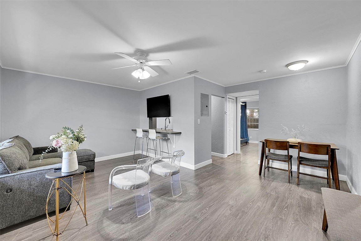 HEMINGWAY AT SAILBOAT - Residential Lease