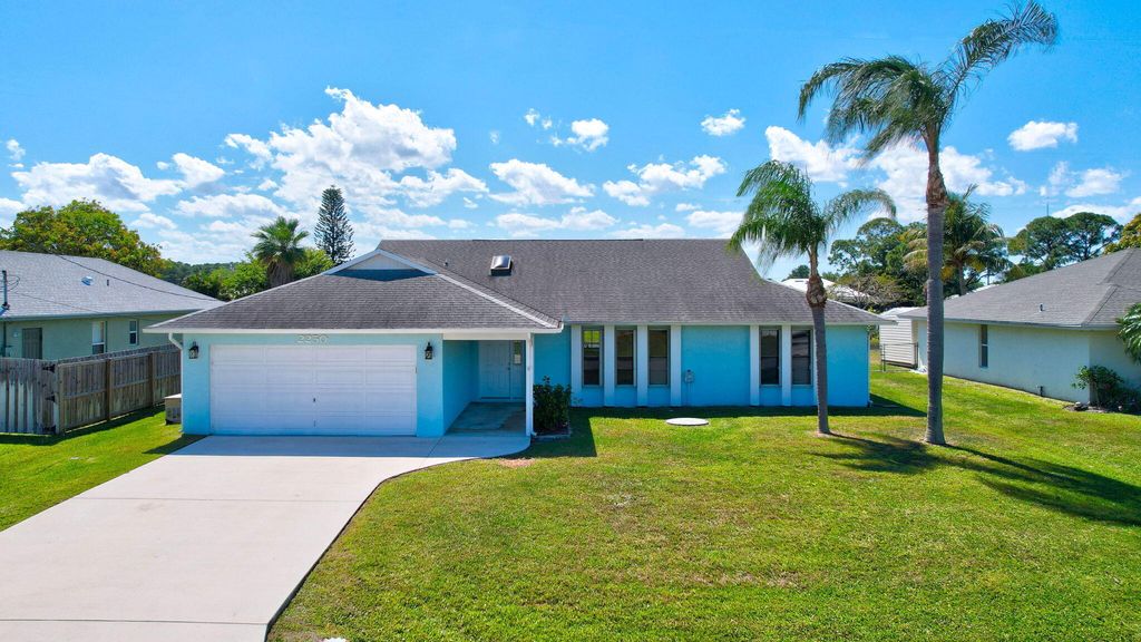 Photo of 2250 SE Short Street, Port Saint Lucie, FL 34952 (MLS # R11004800)