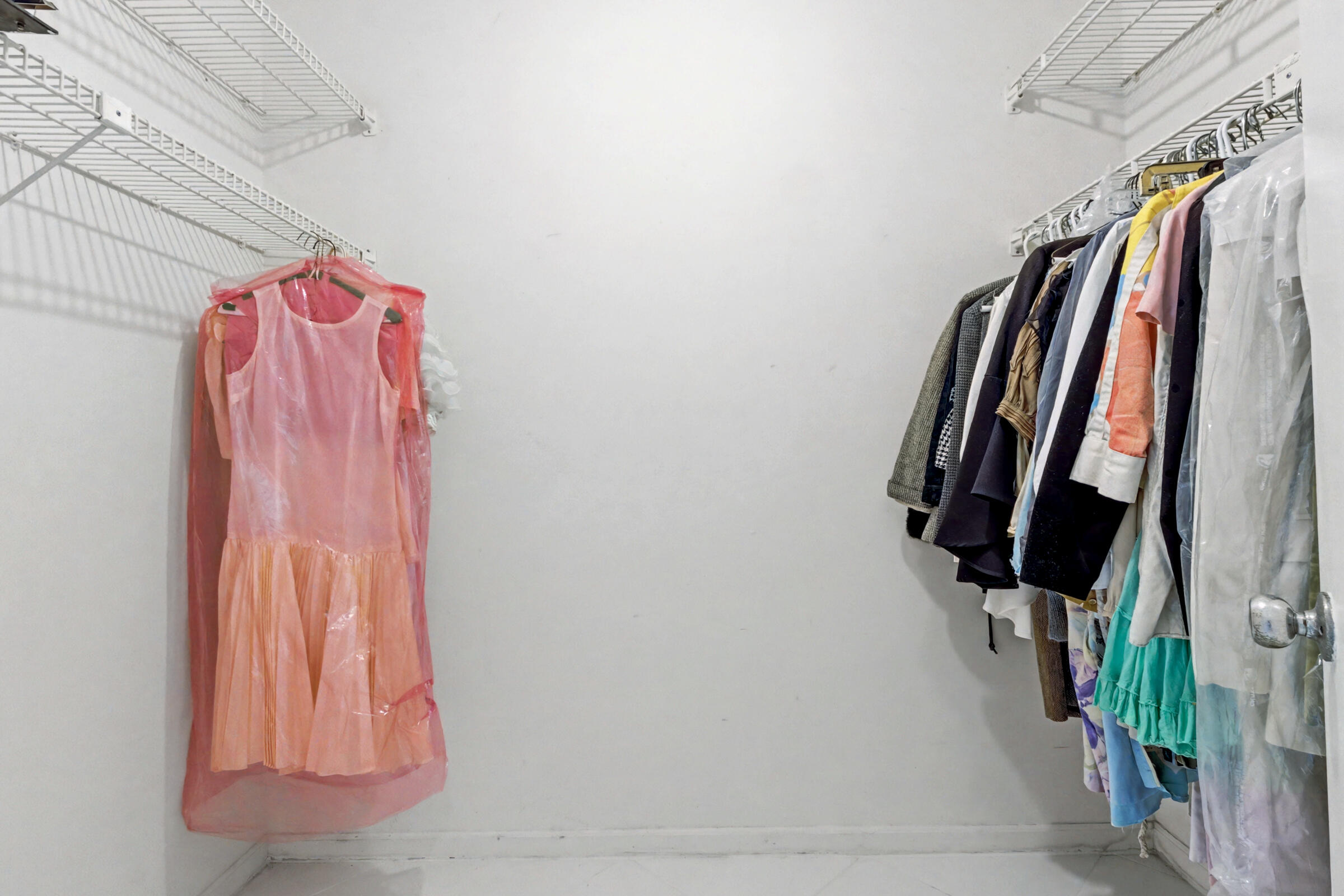 LIMETREE CONDO - Residential