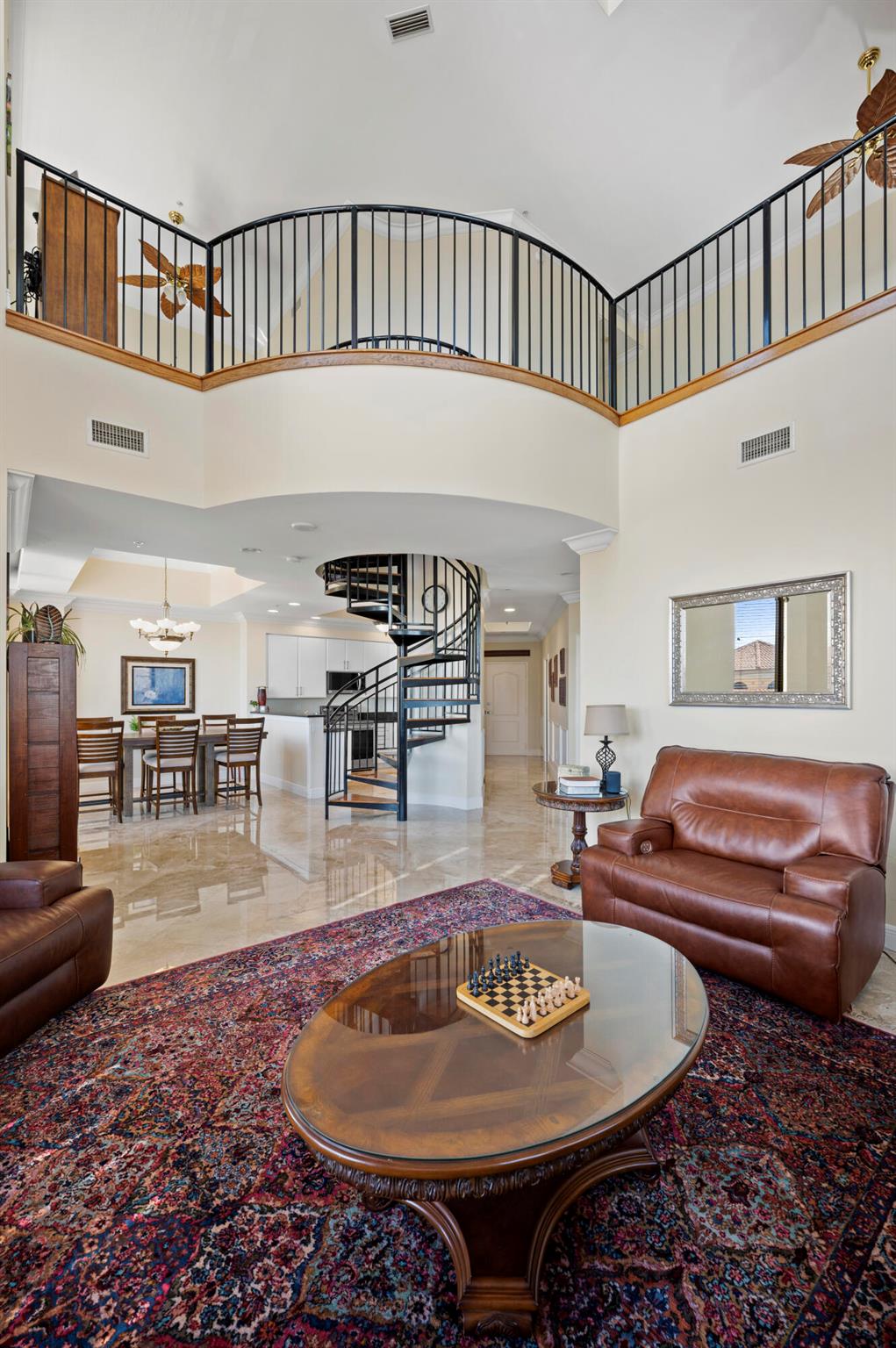 View photos, virtual tours, details... 801 S Olive Avenue 416