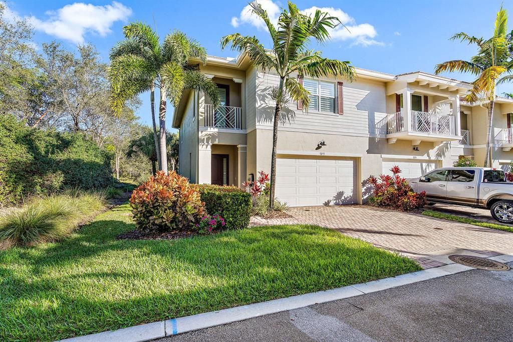 Photo of 7277 Oxford Court Ct, Palm Beach Gardens, FL 33418 (MLS # R10770445)