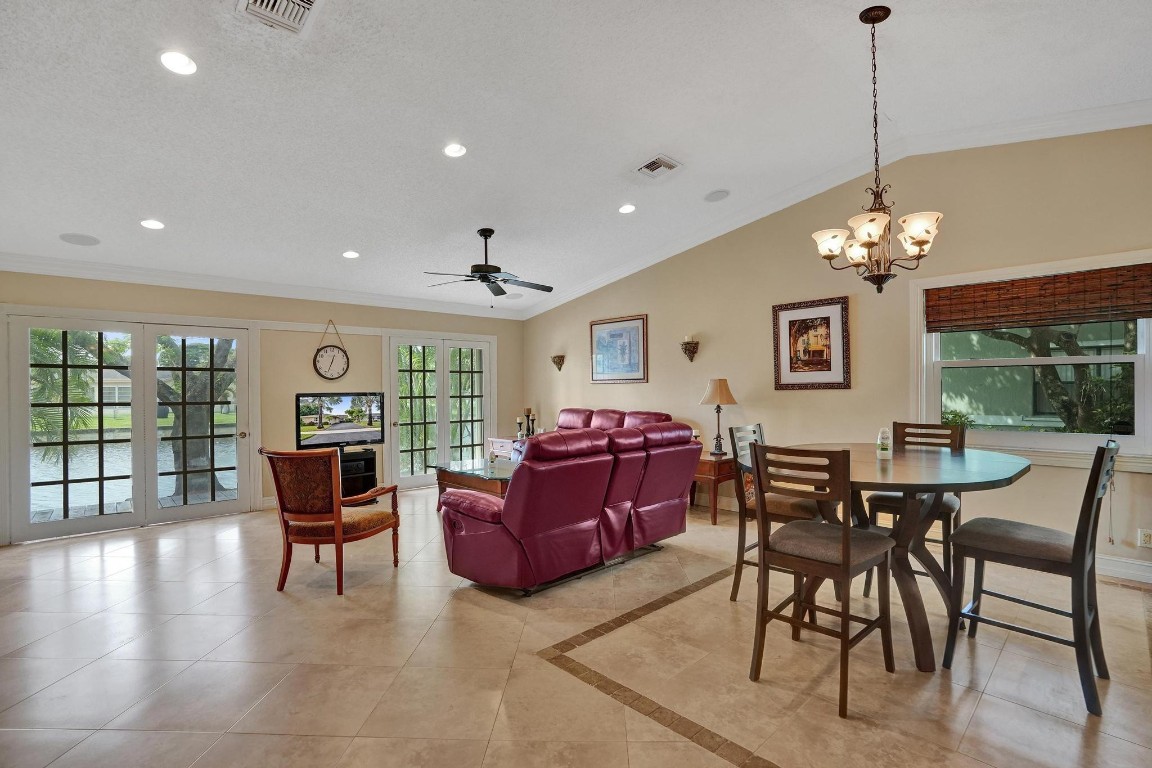 Woodview 103-34 B - Residential