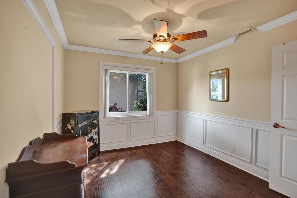 Woodview 103-34 B - Residential