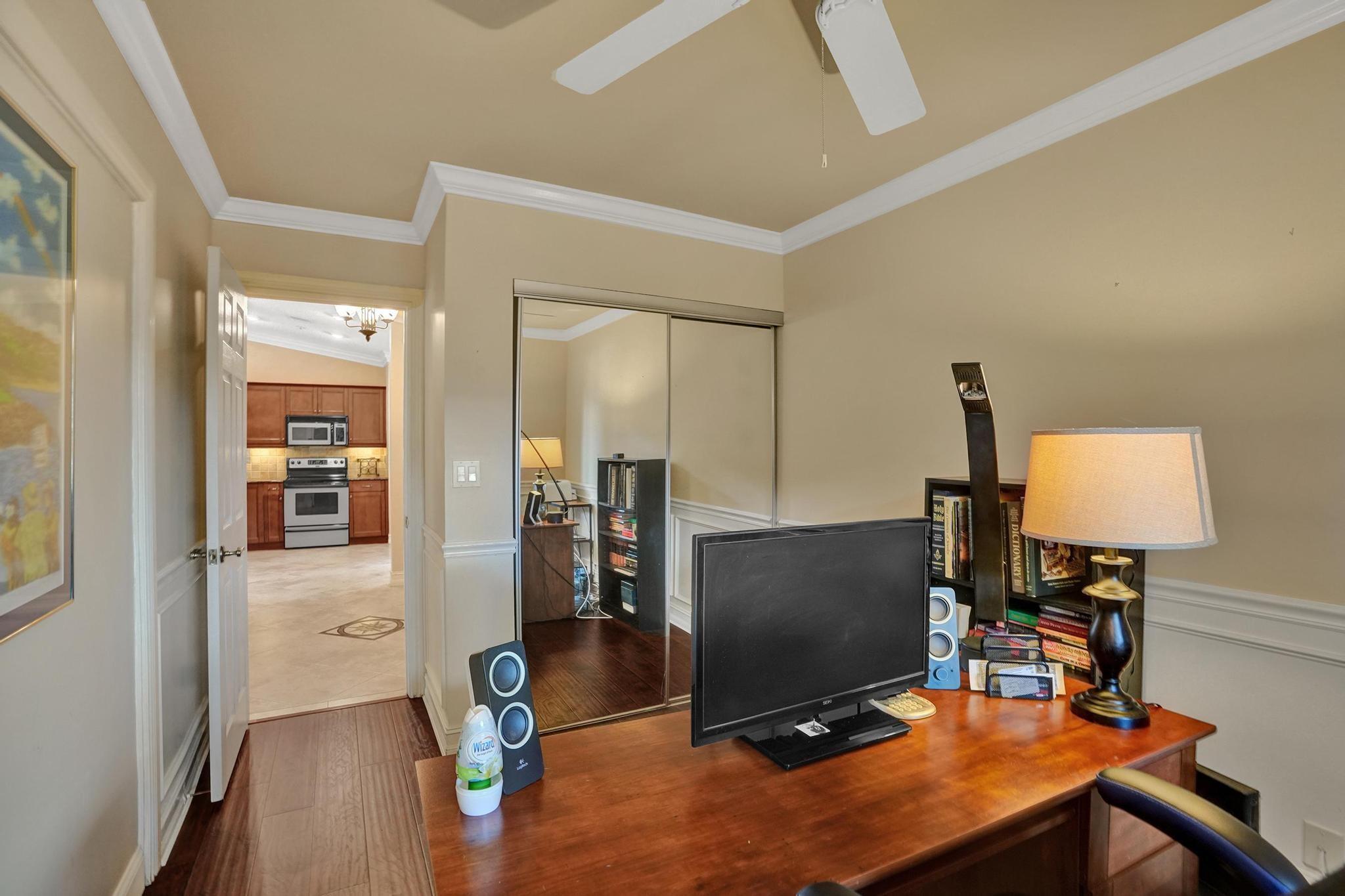 Woodview 103-34 B - Residential