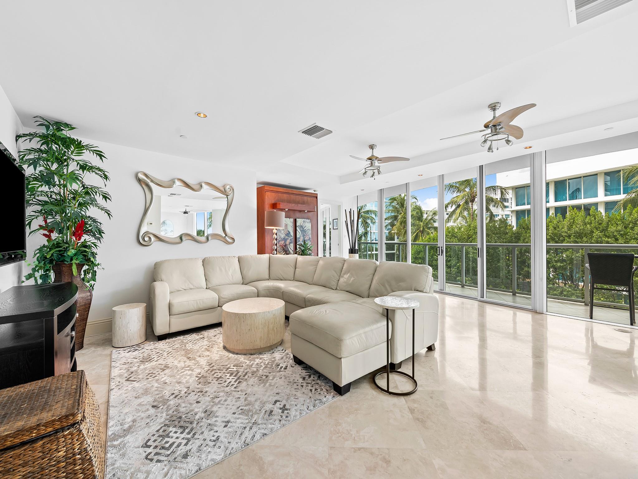 COCONUT GROVE - Residential