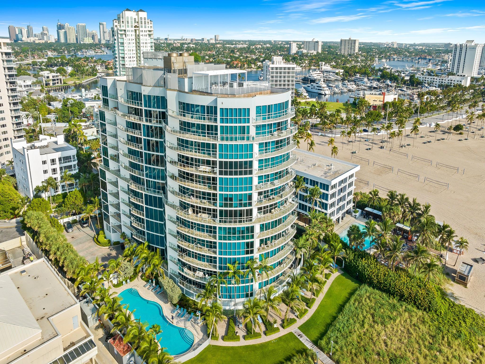 COCONUT GROVE - Residential