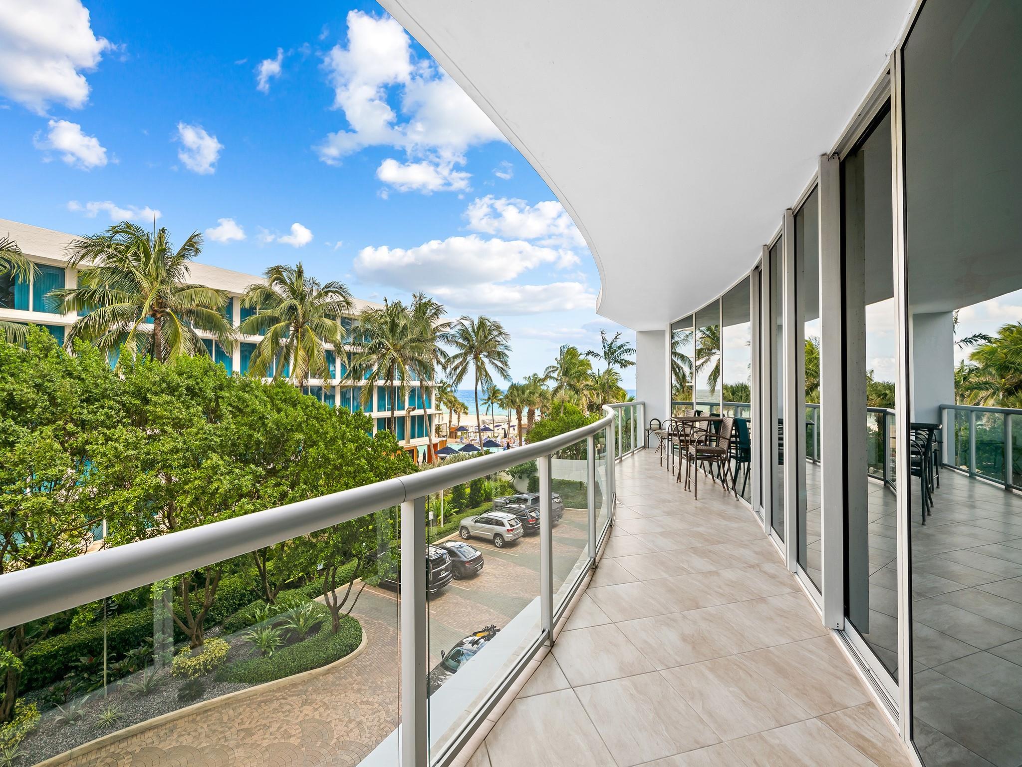 COCONUT GROVE - Residential