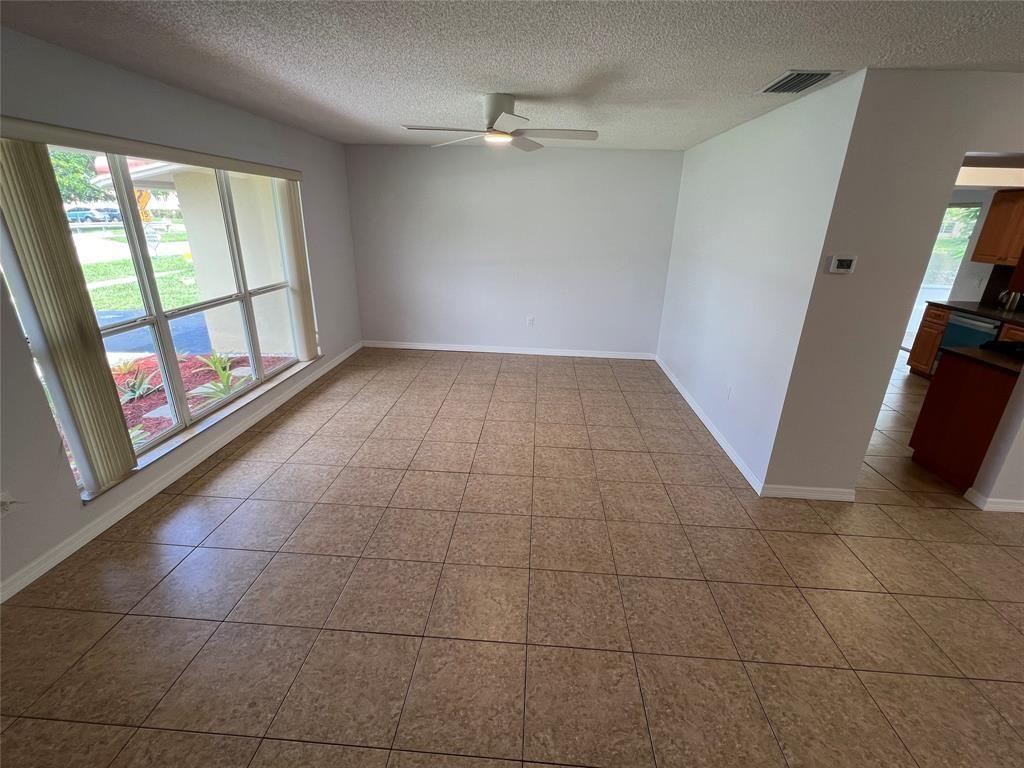 Sunrise Golf Village Sec - Residential Lease