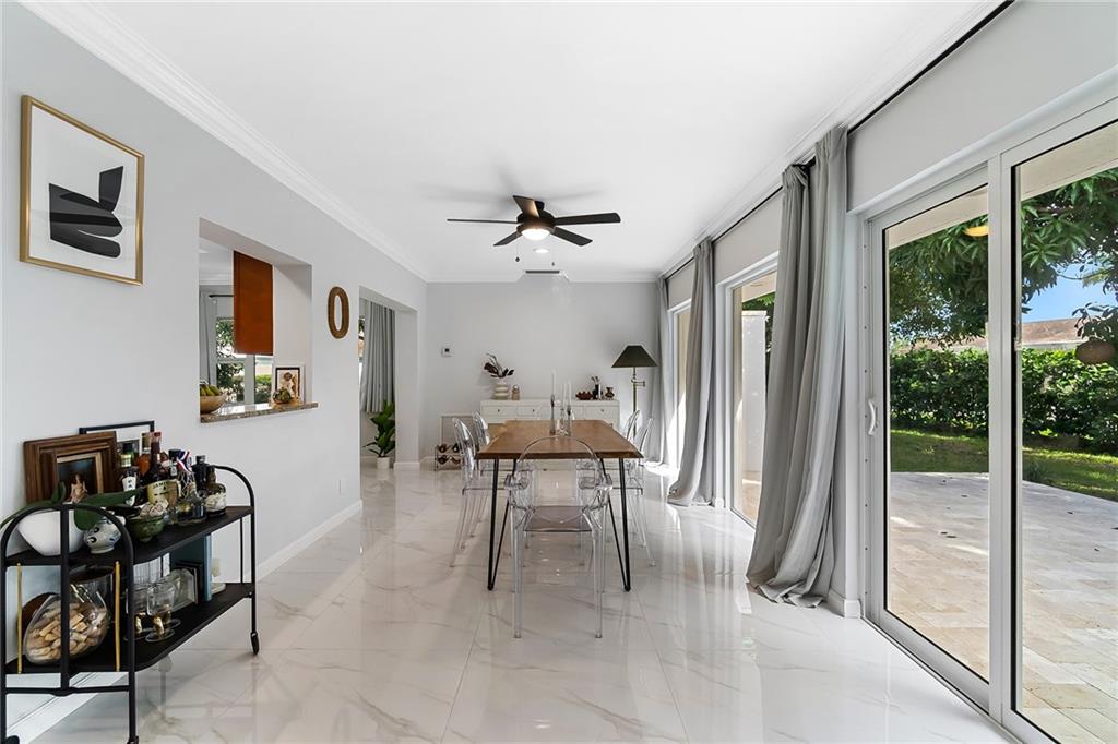 Woodlands Sec Five 67-43 - Residential