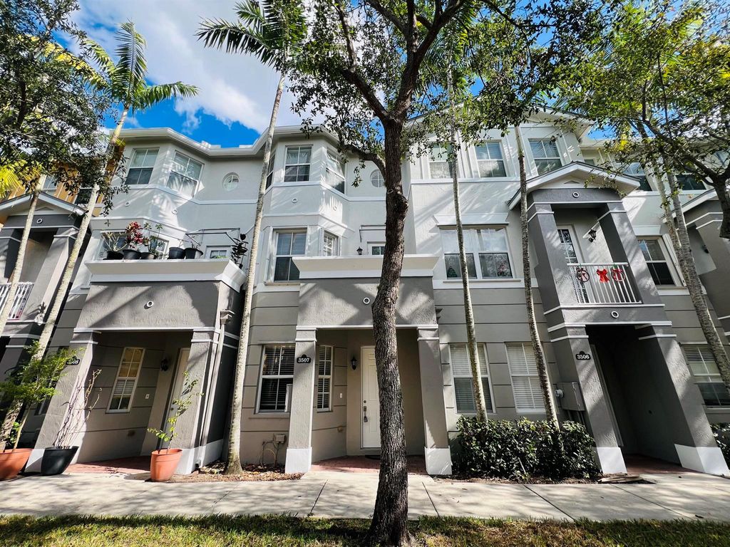 Photo of 3507 Shoma Drive, Royal Palm Beach, FL 33414 (MLS # R11116661)