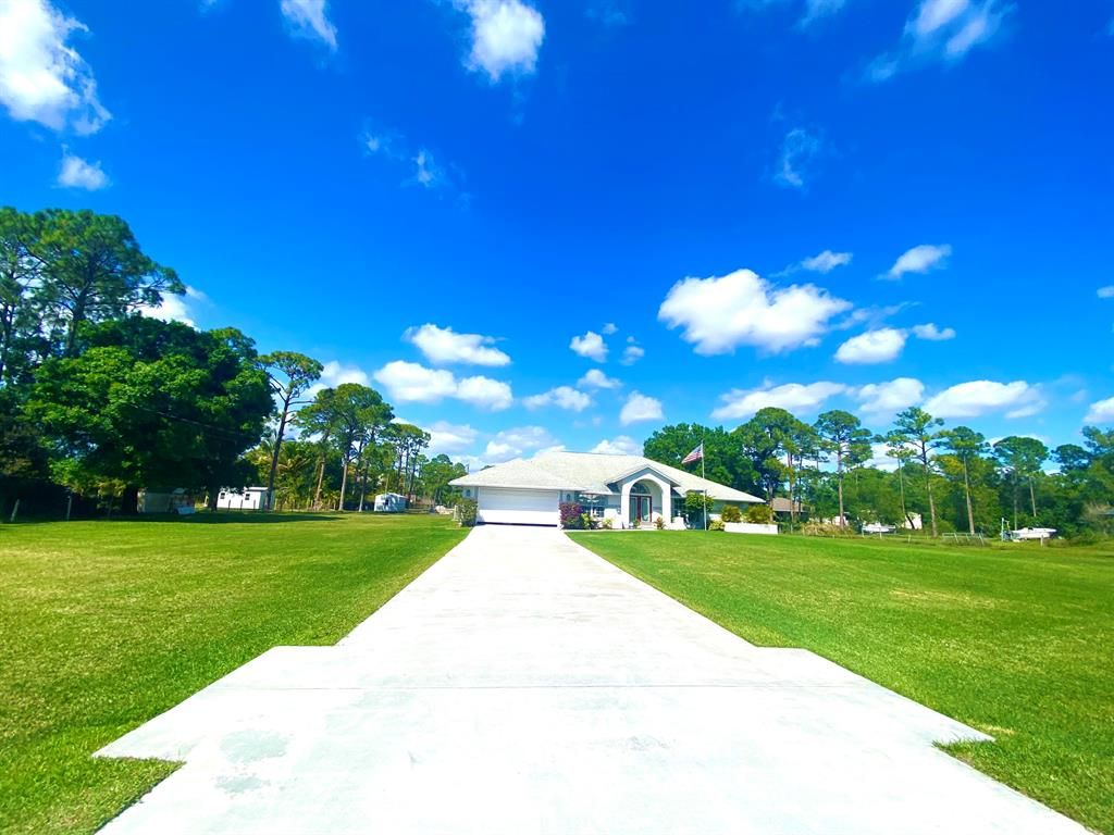 Photo of 17925 69th Street N, Loxahatchee, FL 33470 (MLS # R10778812)