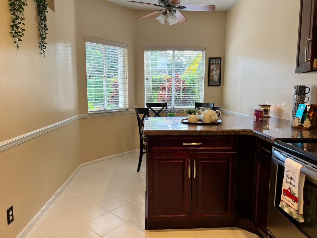 Photo of 6787 Via Regina, Boca Raton, FL 33433 (MLS # R11168309)