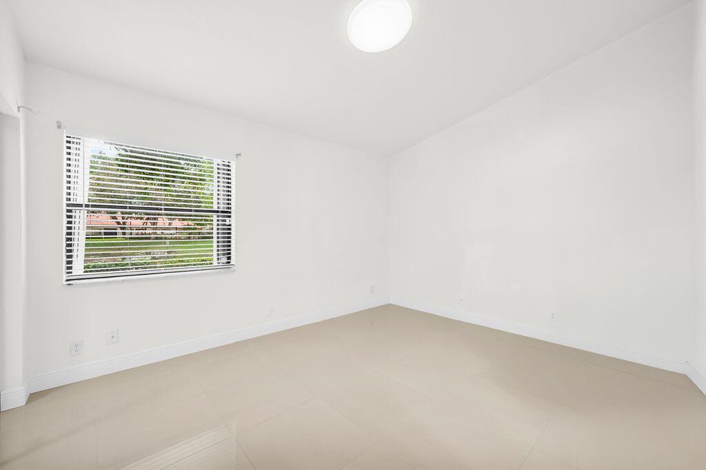 ANGLO-AMERICAN PLAT TWO - Residential Lease