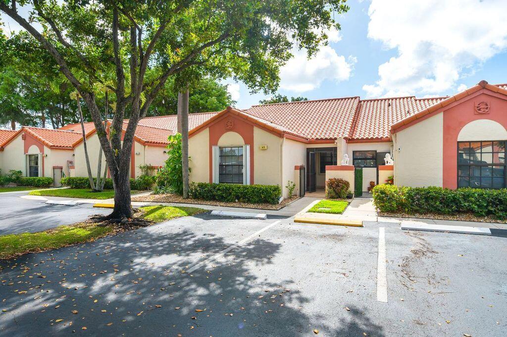 ANGLO-AMERICAN PLAT TWO - Residential Lease