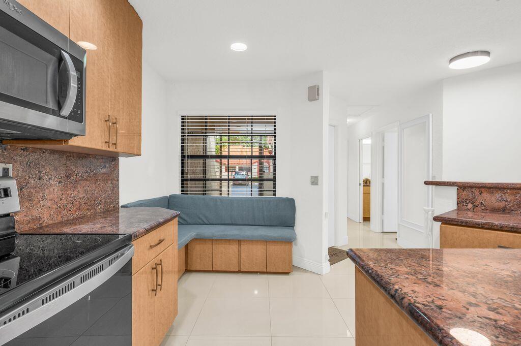 ANGLO-AMERICAN PLAT TWO - Residential Lease