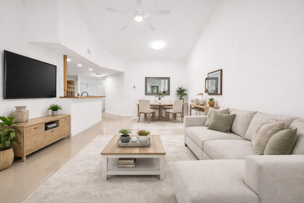 ANGLO-AMERICAN PLAT TWO - Residential Lease