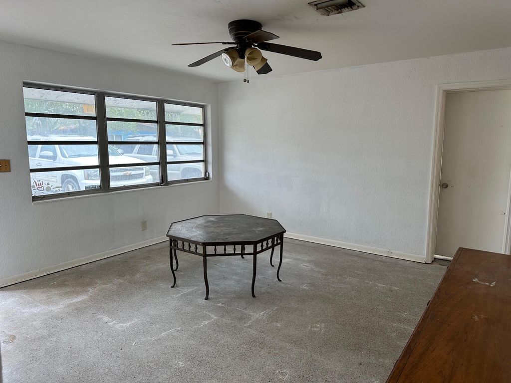 Photo of 615 Garnett Street, Lantana, FL 33462 (MLS # R11089011)