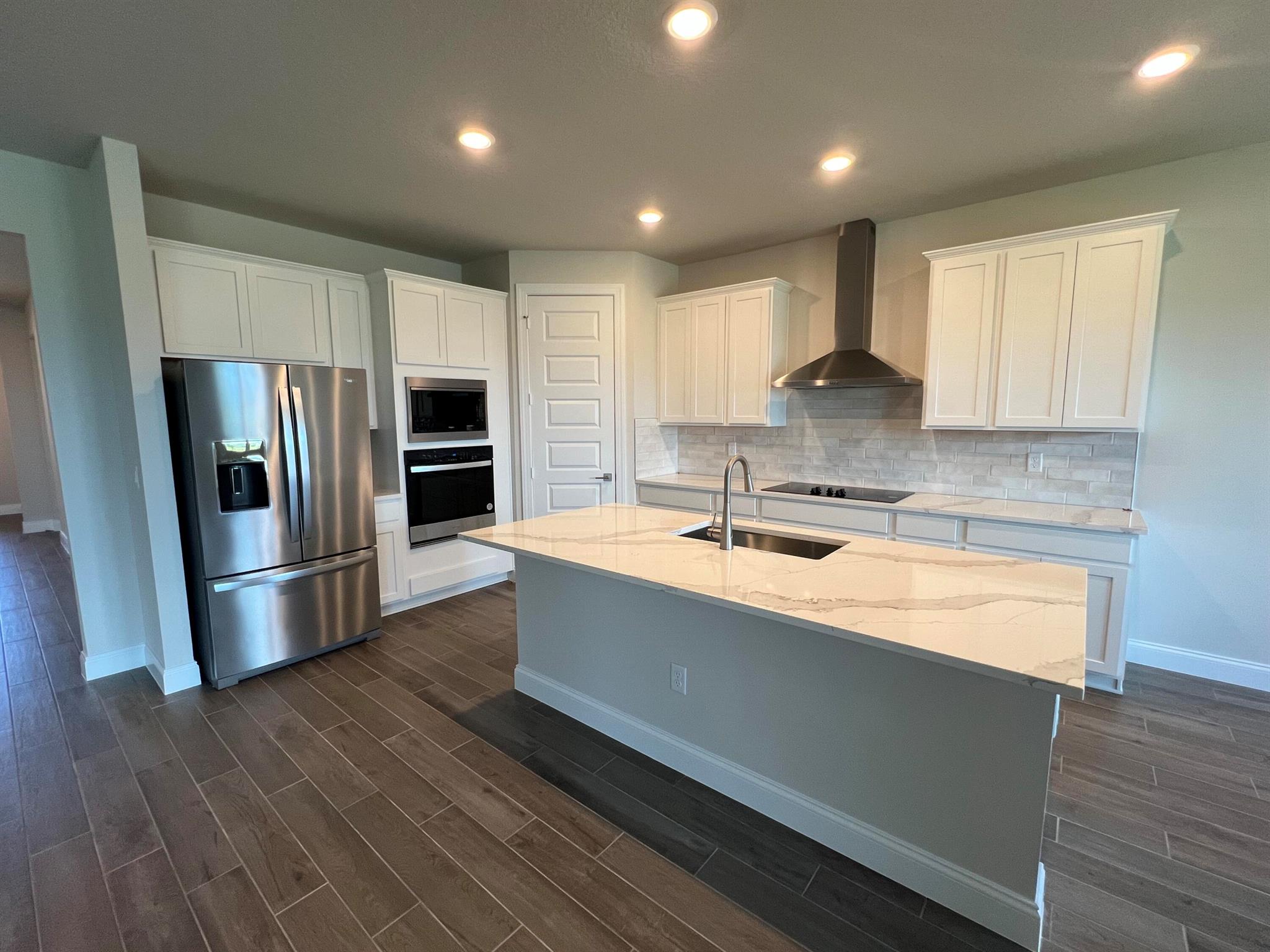 LTC RANCH WEST PHASE 1 - Residential Lease