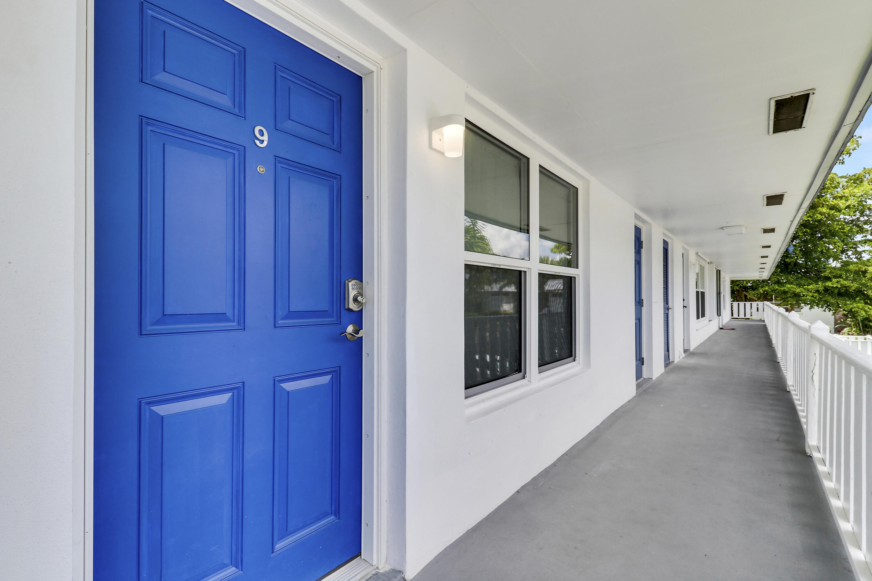 2929 SE Ocean Boulevard 1-9