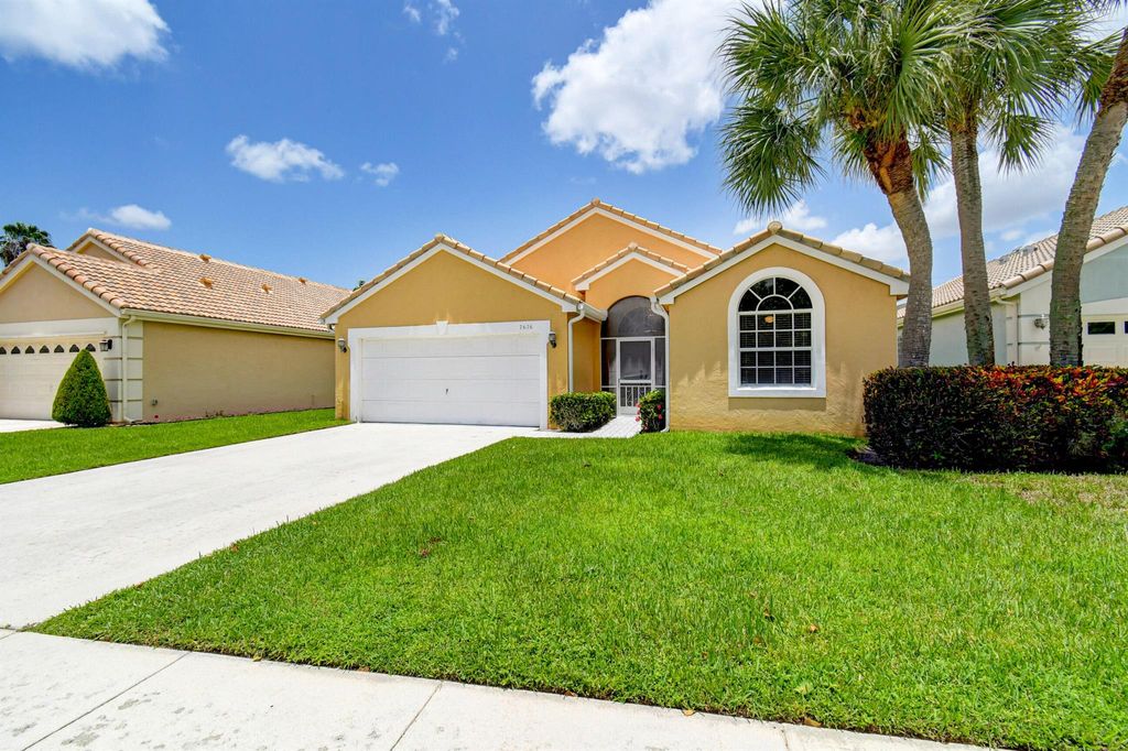 Photo of 7676 Stirling Bridge Boulevard N, Delray Beach, FL 33446 (MLS # R10903620)