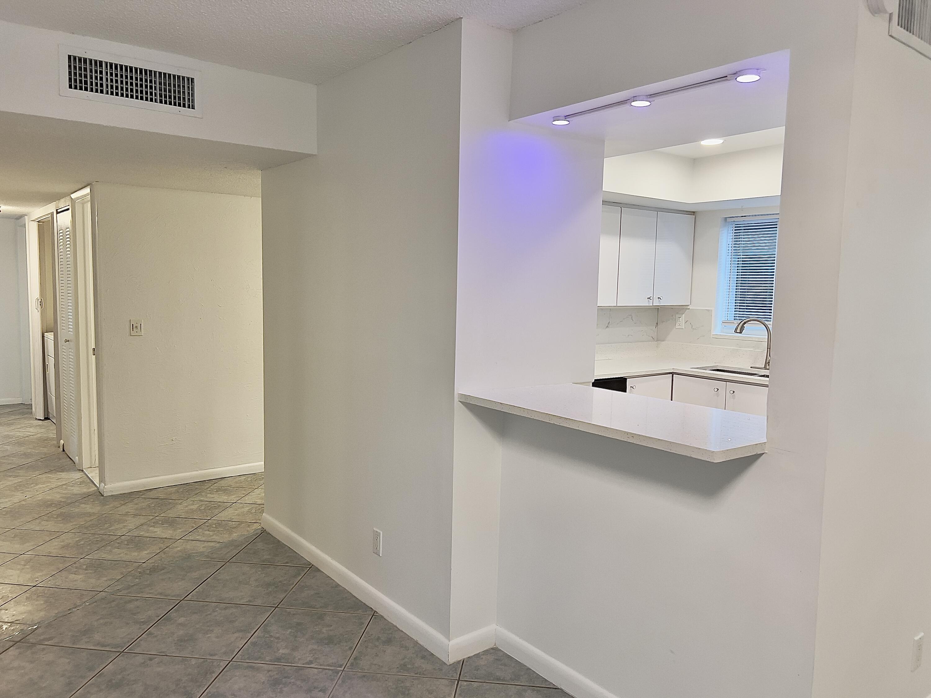 SPARROWS WALK CONDO - Residential Lease