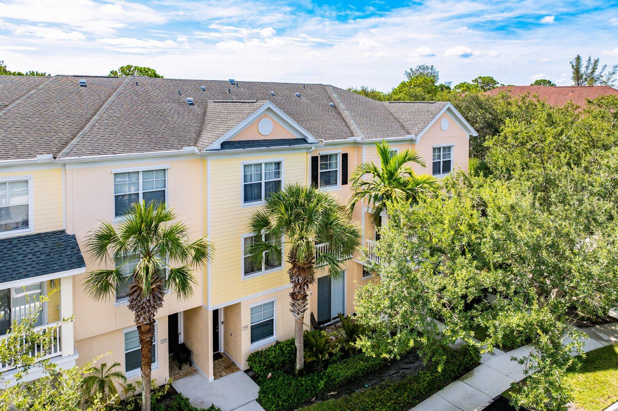 Charming townhouse-style condo in the sought‑after Somerset at Abacoa community. This home boasts 2 beds, 2.5 baths, and 1,344 sq ft of living space with tile and carpet, in‑unit washer/dryer, balcony, and pool views. Well thought out floor plan allows for maximum usable space, with great storage. Open kitchen to dining room and living area. Every room has a great view. Home has an excellent balcony to relax on and enjoy. This unit is light and bright, and right next to all of the amenities that Somerset offers including a beautiful and relaxing pool, gym, clubhouse, and more. Somerset is an amazing community with a truly spectacular location. Minutes from everything including downtown Abacoa, Abacoa Golf Course, Alton Towncenter, and so much more.
