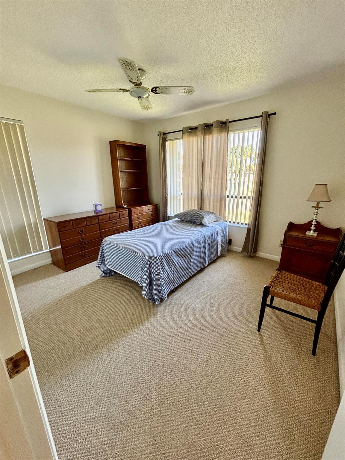 Buttonwood - Residential Lease