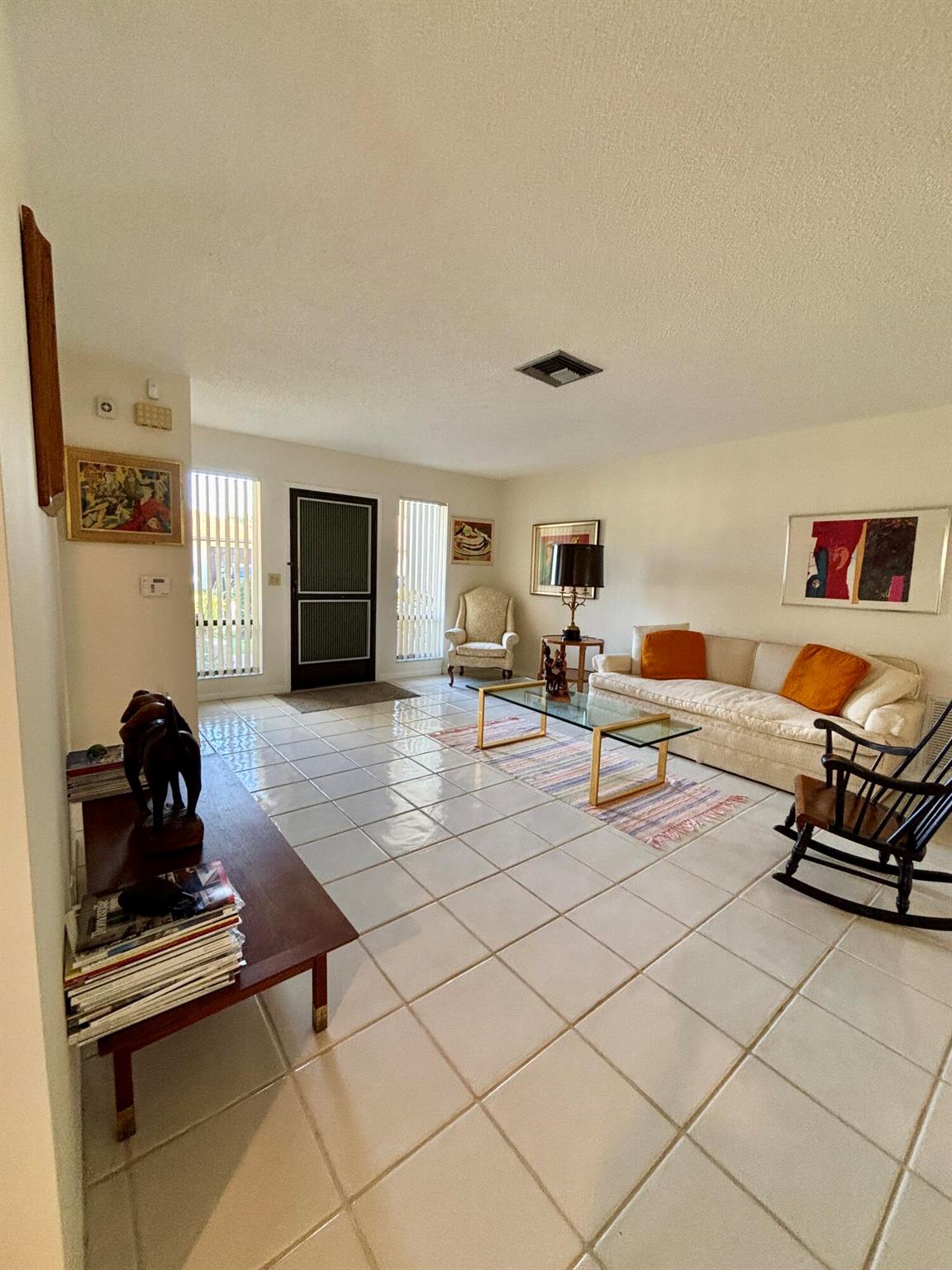 Buttonwood - Residential Lease