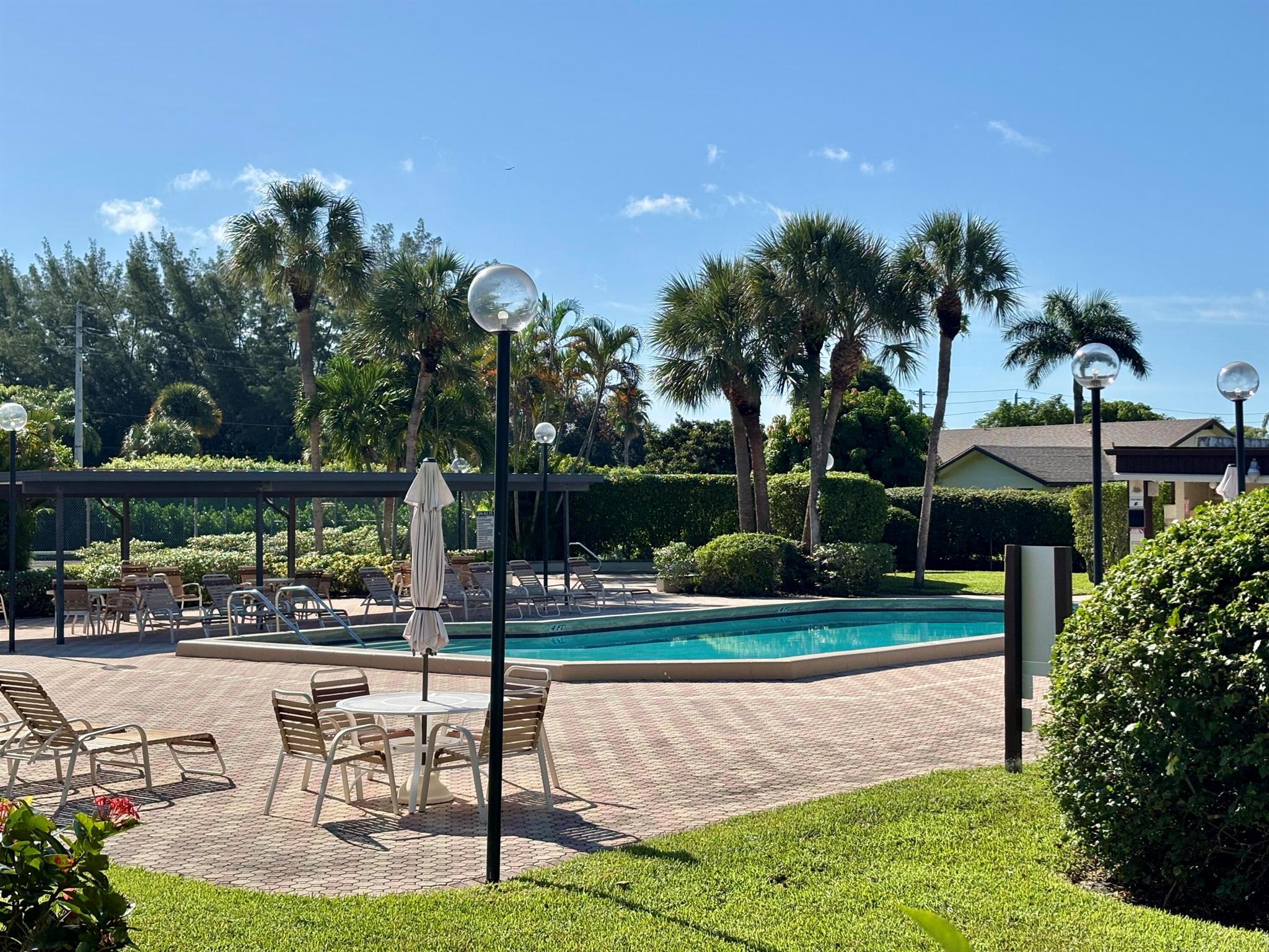 Buttonwood - Residential Lease