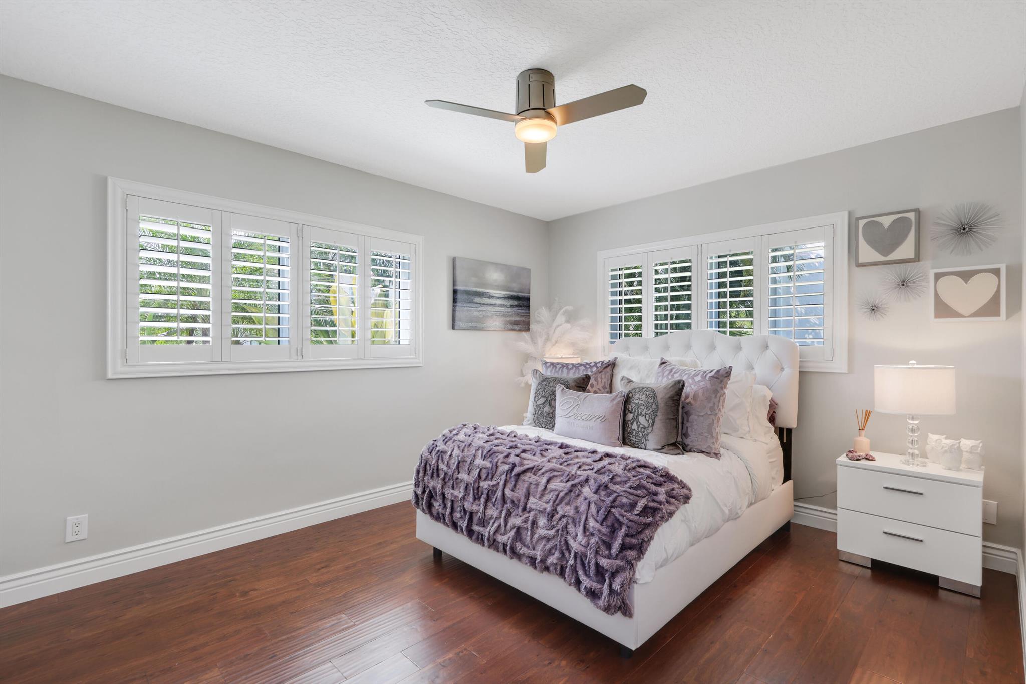 VENETIAN ISLES 3RD SEC - Residential