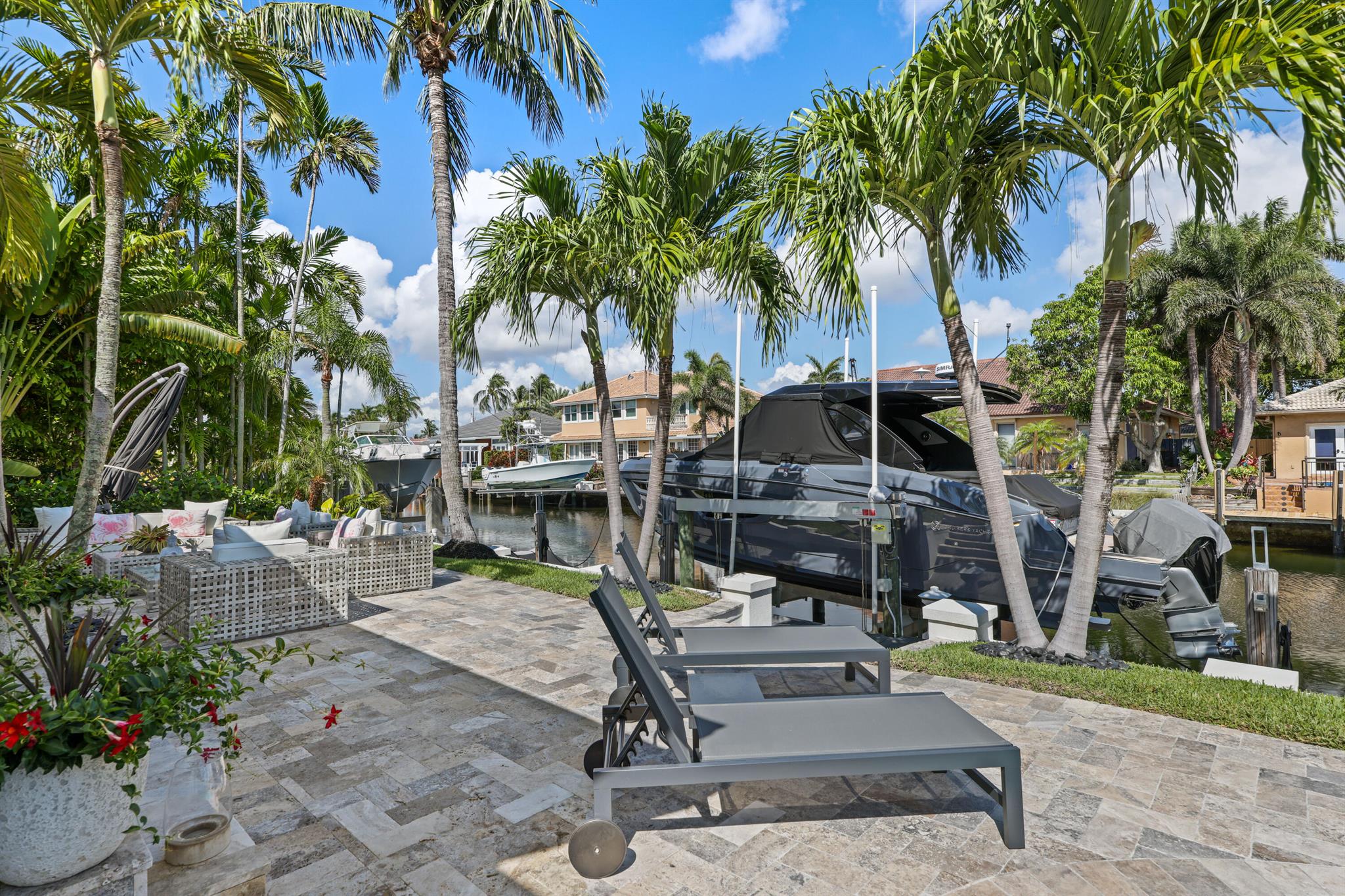 VENETIAN ISLES 3RD SEC - Residential