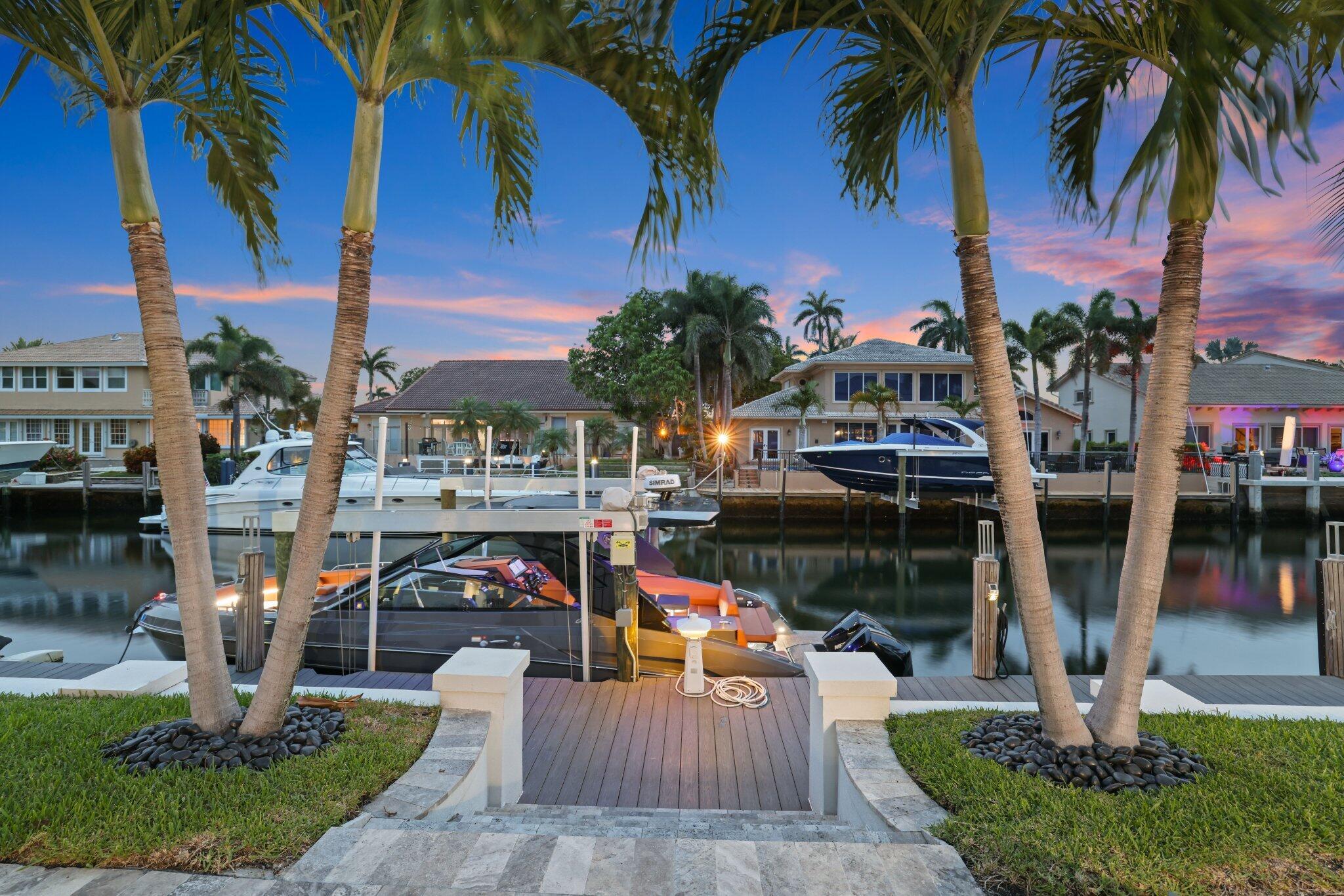 VENETIAN ISLES 3RD SEC - Residential