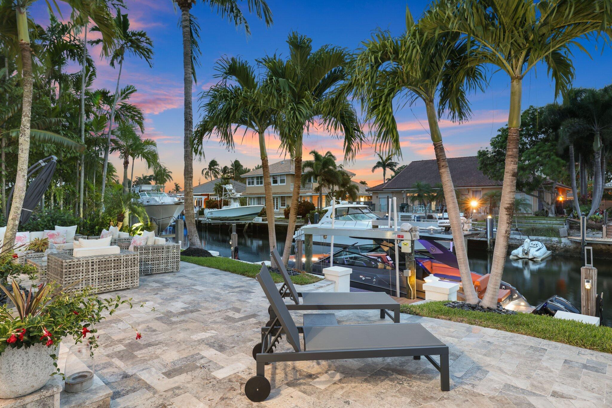 VENETIAN ISLES 3RD SEC - Residential