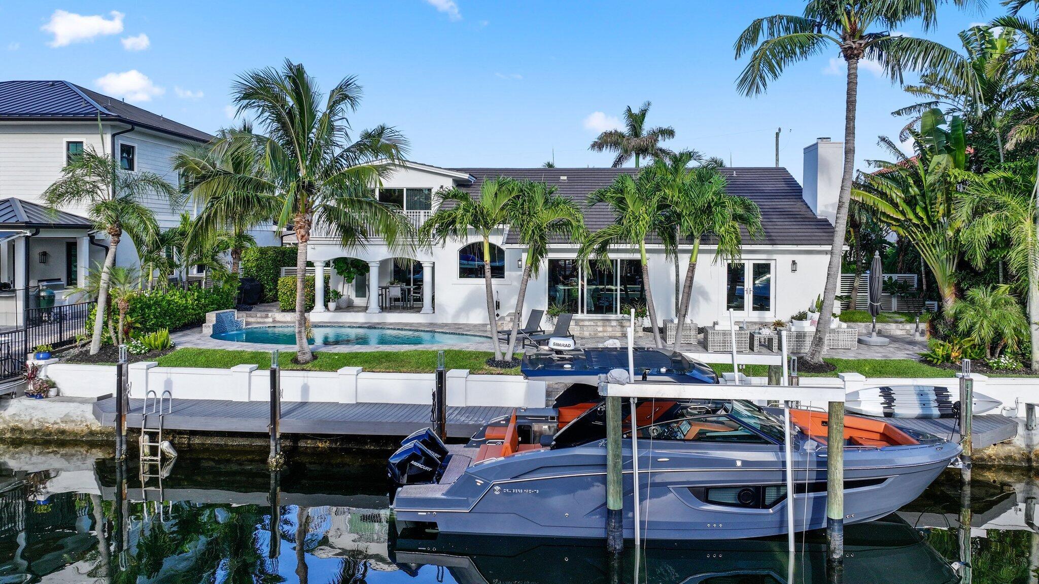 VENETIAN ISLES 3RD SEC - Residential